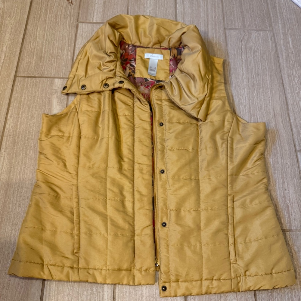 Women's Mustard Puffer Vest